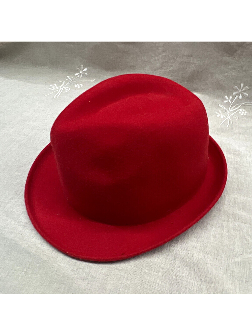 Korean Women's Red Wool Felt Bowler Hat Solid Classic Small Fall Winter